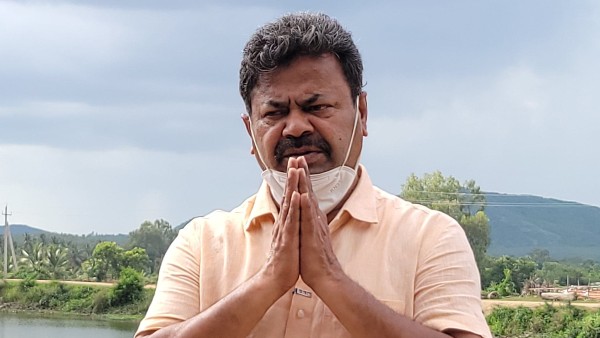 ಮತ ಹಾಕುವಂತೆ ಆಣೆ ಪ್ರಮಾಣ 