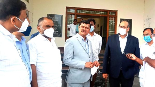 ಕಾಮಗಾರಿ ಪರಿಶೀಲನೆ 