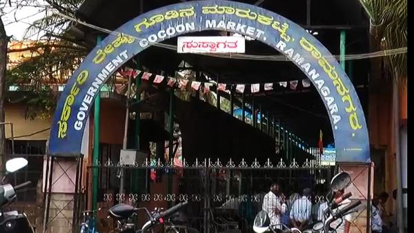 ಮುಖ್ಯಮಂತ್ರಿಗಳಿಗೆ ಧನ್ಯವಾದ ಮುಖ್ಯಮಂತ್ರಿಗಳಿಗೆ ಧನ್ಯವಾದ