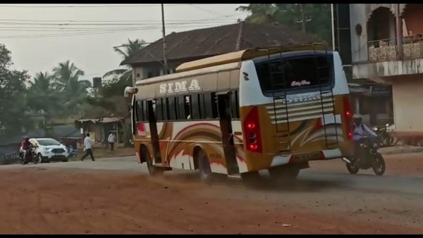 Udupi: Broken Roads Kick Up Dust in Parkala Road; People Facing Problems
