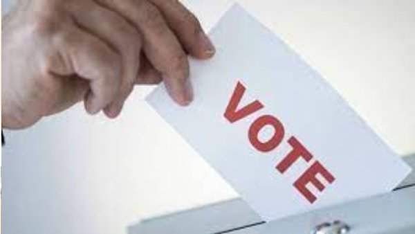 ಪಂಚರಾಜ್ಯ ಚುನಾವಣೆ: 80 ವರ್ಷ ಮೇಲ್ಪಟ್ಟವರಿಗೆ ಅಂಚೆ ಮತದಾನಕ್ಕೆ ಅವಕಾಶ