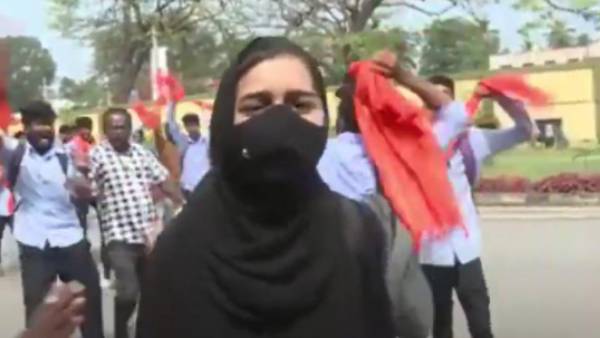 Mandya: Hindu Activists File A Complaint Against Jamiat Ulama-i-Hind For Announcing Rs 5 Lakh Reward To Muskaan