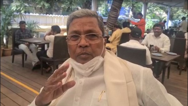 ಸಿದ್ದರಾಮಯ್ಯ ಹಿಜಾಬ್ ಬಗ್ಗೆ ಹೇಳಿದ್ದೇನು? 