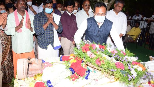 ಜಿಲ್ಲಾಧಿಕಾರಿಗಳ ಸಂತಾಪ