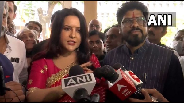 ಮುಂಬೈನ ಹದಗೆಟ್ಟ ರಸ್ತೆಗಳ ಬಗ್ಗೆ ತಿಳಿಸಲು ಇಂಥಾ ಮಾತು 