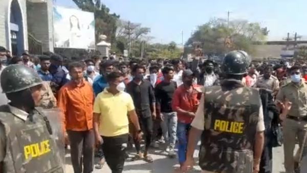 Hijab vs Saffron Controversy: Stone Pelting At Shivamoggas Colleges