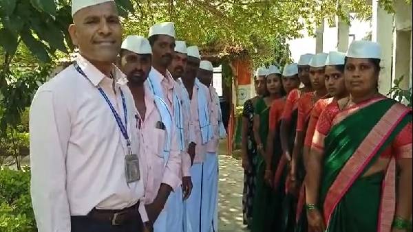 Uniform For Teachers In Gundlupet Govt School 