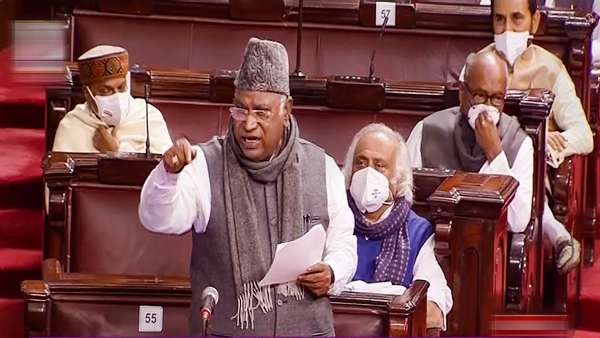 ದೇಶದ ಭೂಮಿ ಜೊತೆಗೆ ಆರ್ಥಿಕತೆಯೂ ಚೀನಾದ ಪಾಲು 