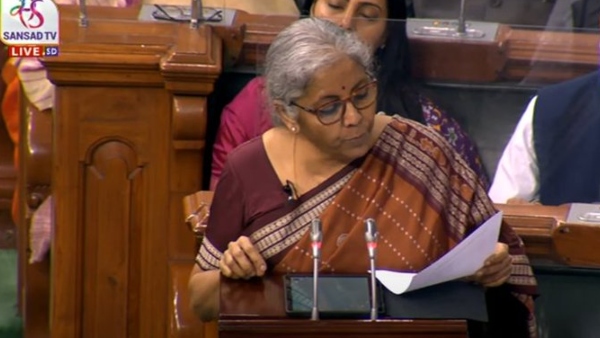 Budget 2022 Reactions: Karnataka Political Leaders, Experts, Celebs Reaction to Union Budget 2022-23 Budget 2022 Reactions: Karnataka Political Leaders, Experts, Celebs Reaction to Union Budget 2022-23
