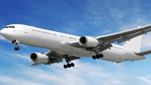  ಸೆಂಡ್ ಆಫ್ ಮಾಡಲು ಅವರ ಕುಟುಂಬದ ಸದಸ್ಯರು ಆಗಮಿಸಿರುತ್ತಾರೆ