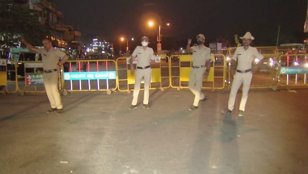 ಮೂರು ದಿನ ಹೆದ್ದಾರಿಯಲ್ಲಿ ಪಾದಯಾತ್ರೆ