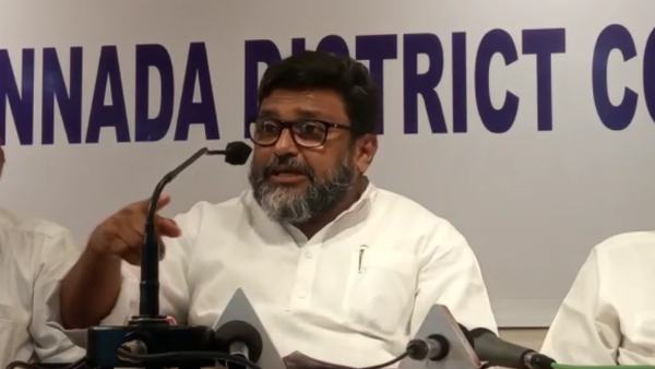 Controversial statement Against Minsiter KS Eshwarappa By Dakshina Kannada Congress Minority Leader