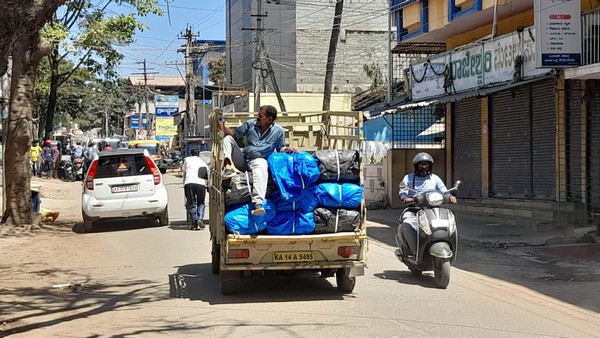 ದೊಡ್ಡ ಸಂಖ್ಯೆಯಲ್ಲಿ ಜನ ಭೇಟಿ