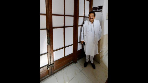 UP Polls: How rich is Akhileshs opponent SP Singh Baghel? 