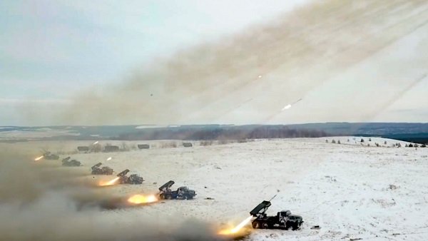 ರಷ್ಯಾ 9 ಲಕ್ಷ, ಉಕ್ರೇನ್ 2 ಲಕ್ಷ ಸೈನ್ಯ