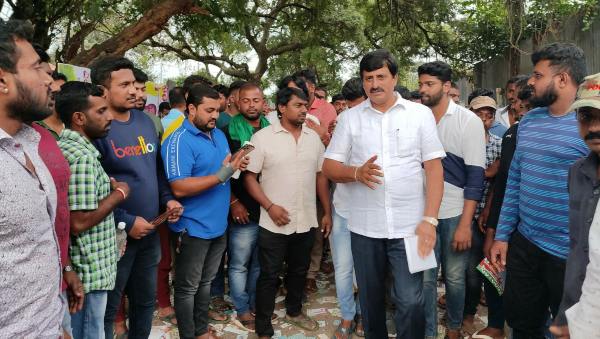 ಪಕ್ಷ ಸಂಘಟನೆ ಪ್ರಯತ್ನ