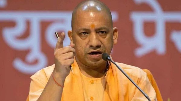 2017 ರ ಮೊದಲು ತಿಂಗಳುಗಟ್ಟಲೆ ಕರ್ಫ್ಯೂ 