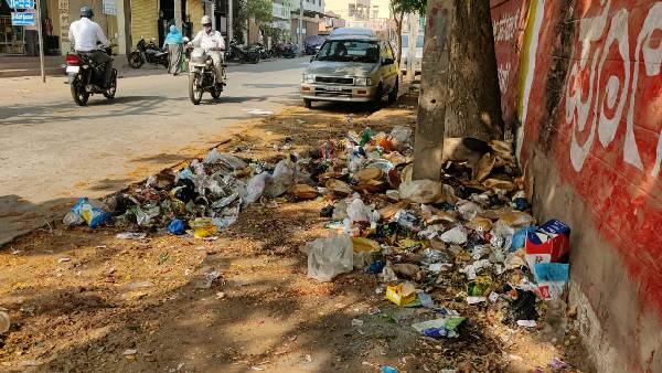 Increase of Garbage Problem After Davanagere Durgambika Jatre