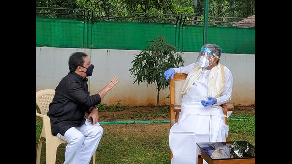 ಧರ್ಮ ಸಂಘರ್ಷದ ಸಂಕಷ್ಟದಲ್ಲಿ ರಾಜ್ಯ ಧರ್ಮ ಸಂಘರ್ಷದ ಸಂಕಷ್ಟದಲ್ಲಿ ರಾಜ್ಯ