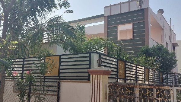 ACB Raid in Karnataka : 18 Govt Servants Housed Raided by Anti Corruption Wing Across the State and Exposed Corruption 