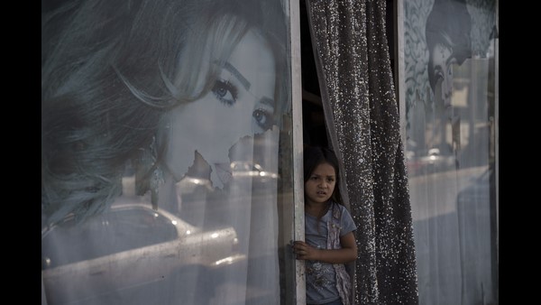 ಹುಡುಗಿಯರು ಮತ್ತು ಮಹಿಳೆಯರ ಮೇಲೆ ವಿನಾಶಕಾರಿ ಪರಿಣಾಮ 