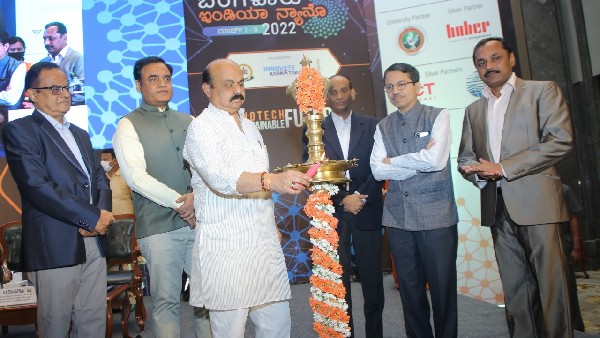 ಸಮ್ಮೇಳನ ಮೊದಲ ದಿನದಂದು ಭಾಗವಹಿಸಿದ್ದ ಗಣ್ಯರು ಸಮ್ಮೇಳನ ಮೊದಲ ದಿನದಂದು ಭಾಗವಹಿಸಿದ್ದ ಗಣ್ಯರು