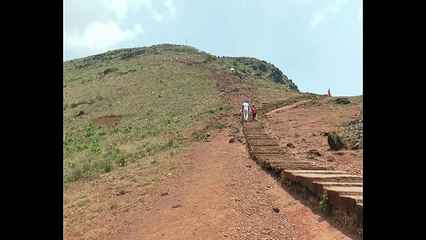  ಗಿರಿಯ ಸೌಂದರ್ಯ ಭವಿಷ್ಯದ ಪೀಳಿಗೆಗೆ ಉಳಿಯಲ್ಲ