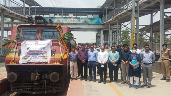 ರೈಲಿನ ಸಮಯ ಸರಿ ಇಲ್ಲ ಎಂಬುದು ದೂರು