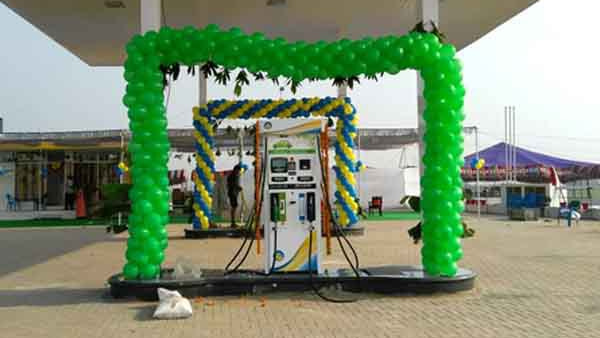 ಇಂಧನ ಮಾರಾಟವು ಶೇಕಡಾ 20 ರಷ್ಟು ಜಿಗಿದಿದೆ ಇಂಧನ ಮಾರಾಟವು ಶೇಕಡಾ 20 ರಷ್ಟು ಜಿಗಿದಿದೆ