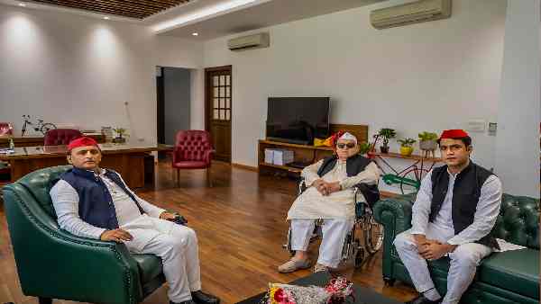 ಆಡಳಿತಾರೂಢ ಮೈತ್ರಿಕೂಟ ಮೇಲುಗೈ ಆಡಳಿತಾರೂಢ ಮೈತ್ರಿಕೂಟ ಮೇಲುಗೈ