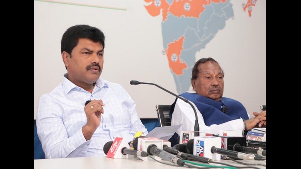 Karnataka Govt Announces Rs 25 Lakhs Compensation for Kin of Hindu Activist Harsha Karnataka Govt Announces Rs 25 Lakhs Compensation for Kin of Hindu Activist Harsha