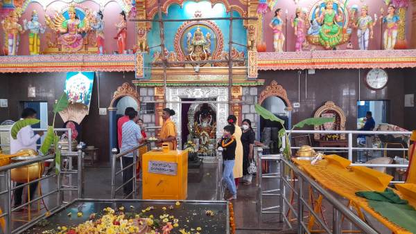 ಸರ್ವ ಧರ್ಮಿಯರಿಂದ ಆರಾಧನೆ