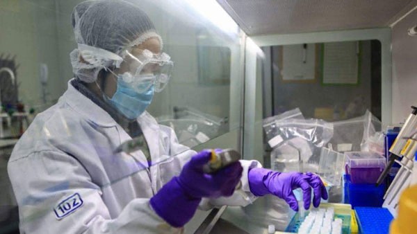 China’s Daily Cases Almost Double in Growing Omicron Outbreak