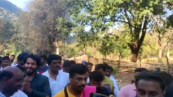  ನಿಖಿಲ್ ಕುಮಾರಸ್ವಾಮಿಯವರು ತಾಳುಬೆಟ್ಟದಿಂದ ಮಲೆ ಮಹದೇಶ್ವರನ ಬೆಟ್ಟಕ್ಕೆ