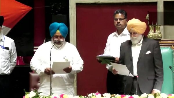 61 MLAs under 50 in Punjab, Harjot is the youngest minister at 31 years old