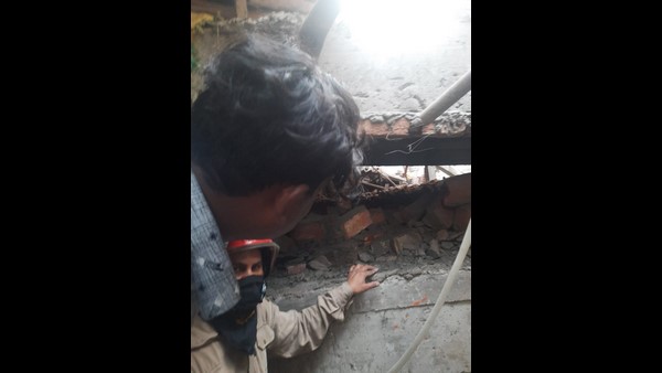 Building Under Construction Collapse in Delhi; 8 People Rescued