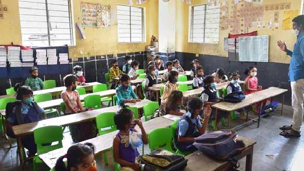 Gujarat Govt Includes Bhagavad Gita in School Syllabus for Classes 6-12