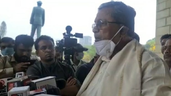 Petrol, diesel, gas prices rise after five states election is expected: Siddaramaiah Petrol, diesel, gas prices rise after five states election is expected: Siddaramaiah