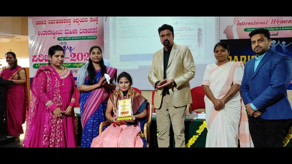  ಉಪನ್ಯಾಸಕರು ಹೇಳಿಕೊಟ್ಟ ಪಾಠ ಸ್ಫೂರ್ತಿ ತಂದವು