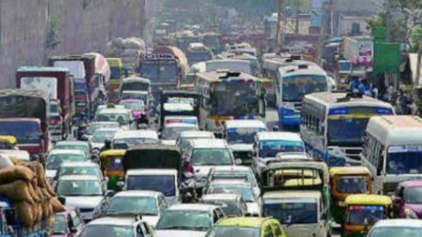 Amit Shah in Karnataka: Traffic Routes Diverted in Bengaluru as Amit Shah Program in Palace Grounds Amit Shah in Karnataka: Traffic Routes Diverted in Bengaluru as Amit Shah Program in Palace Grounds