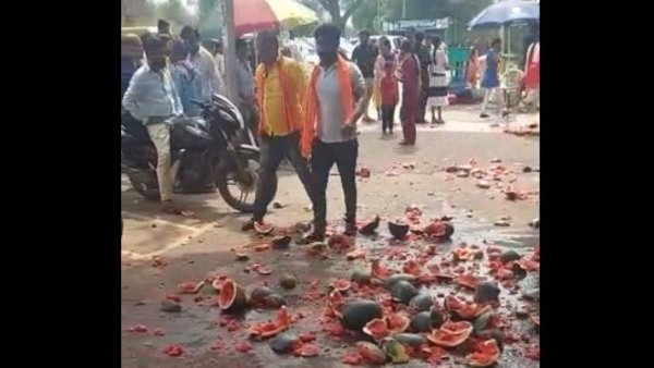 Indirectly muslims are the reason behind Dharwad muslim shop vandalised Incident, Says Arvind Bellad 