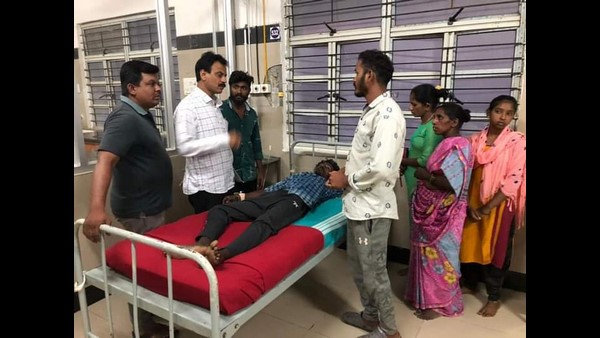 Attack On A Young Man In Shivamogga; Hindu Leaders Rush To Meggan Hospital