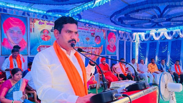 ವಿಜಯೇಂದ್ರ ಚುನಾವಣಾ ಸ್ಪೆಷಲಿಸ್ಟ್ ಎಂದೇ ಕರೆಯಲಾಗುತ್ತಿತ್ತು ವಿಜಯೇಂದ್ರ ಚುನಾವಣಾ ಸ್ಪೆಷಲಿಸ್ಟ್ ಎಂದೇ ಕರೆಯಲಾಗುತ್ತಿತ್ತು