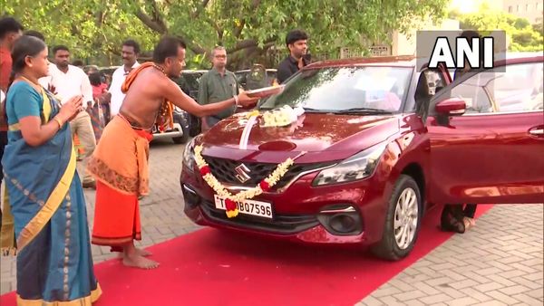 Chennai IT Company gifts cars to 100 employees