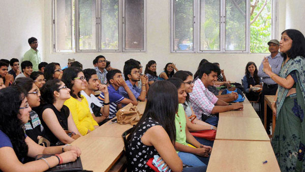 Students Now On Can Pursue Two Full-time Courses Simultaneously 
