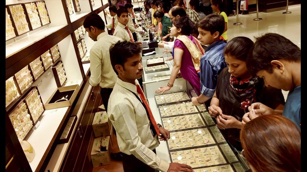 22 ಕ್ಯಾರೆಟ್ 24 ಕ್ಯಾರೆಟ್ (ಬೆಲೆ ರೂ ಗಳಲ್ಲಿ) 