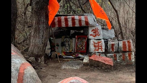 Students Built Ram Temple in University of Hyderabad Campus