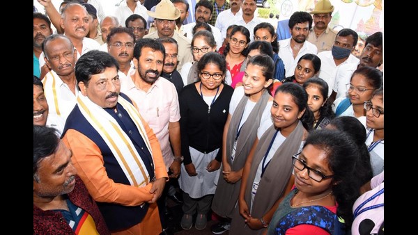  ಆರಂಭದಿಂದ ಕೊನೆಯವರೆಗೆ ಎಲ್ಲ ರೀತಿಯ ಸಹಕಾರ 