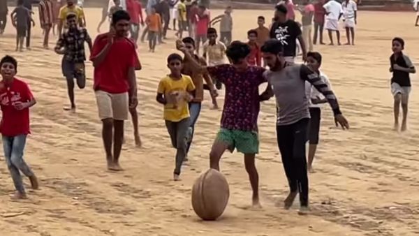 ಕಲ್ಲಂಗಡಿ ಹಣ್ಣಿನ ಮಾರಾಟ