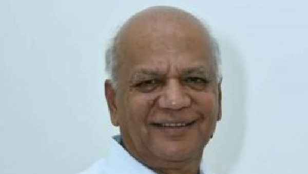 Zameer Ahmed Khan and SR Patil step out from Congress?